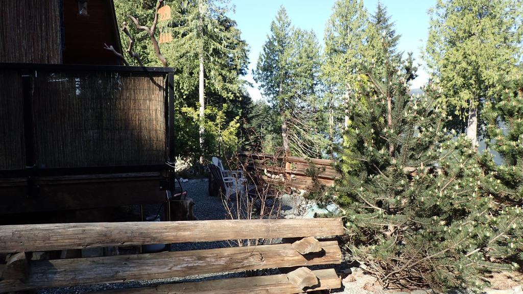 Wild Coast Chalets Port Renfrew Esterno foto